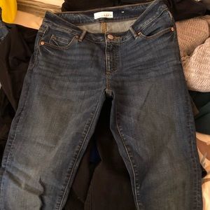 LOFT SKINNY JEANS